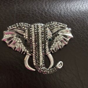 Rhinestone Elephant Brooch or pendant Pin Silver Tone Sparkle NEW